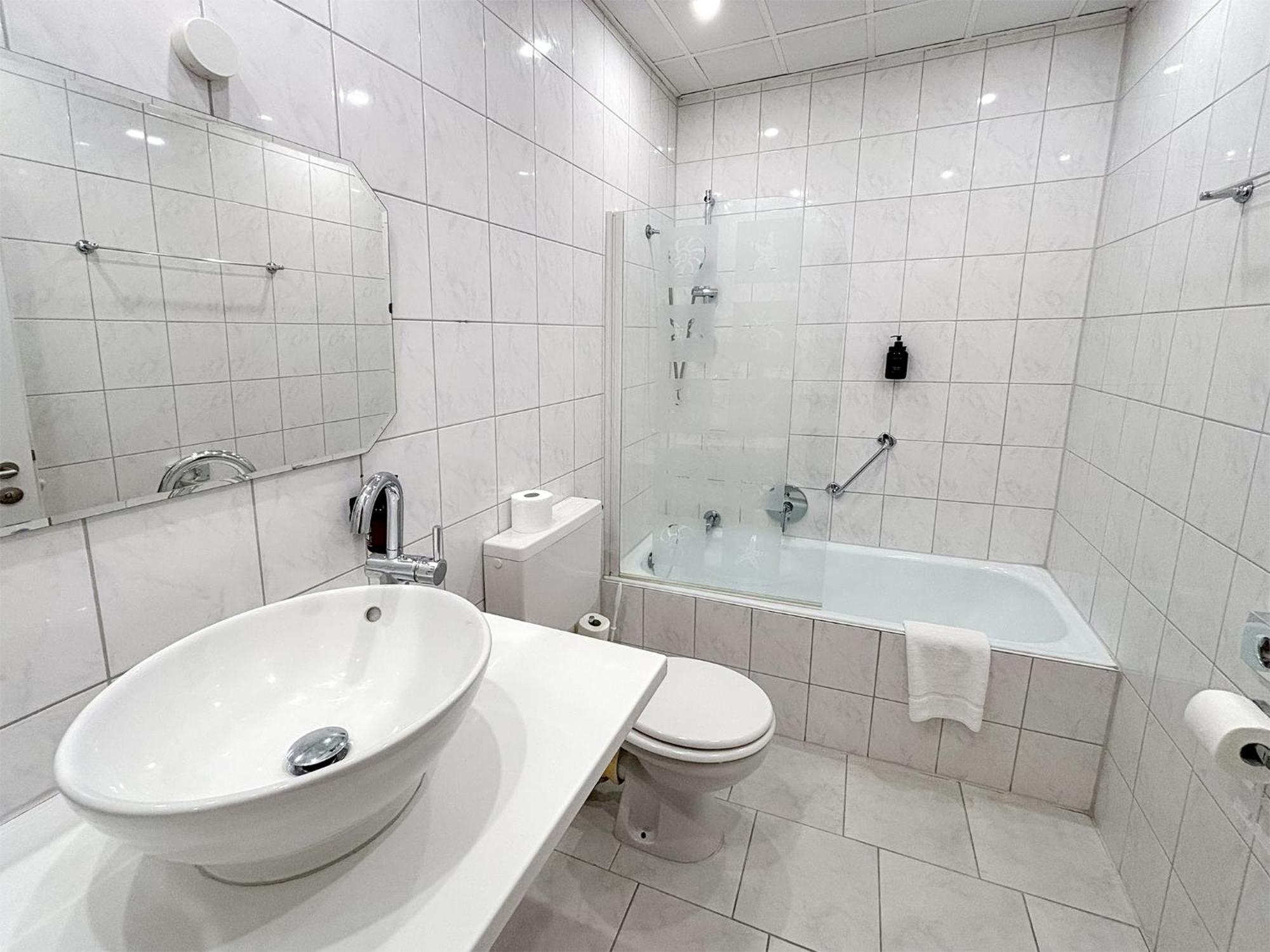 Dormero Hotel Вилхелмсхафен Екстериор снимка